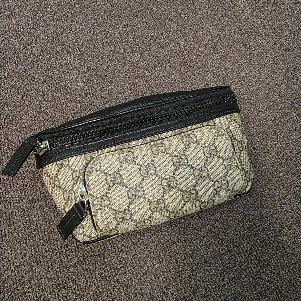 Gucci Eden Belt Bag
~ black & cream